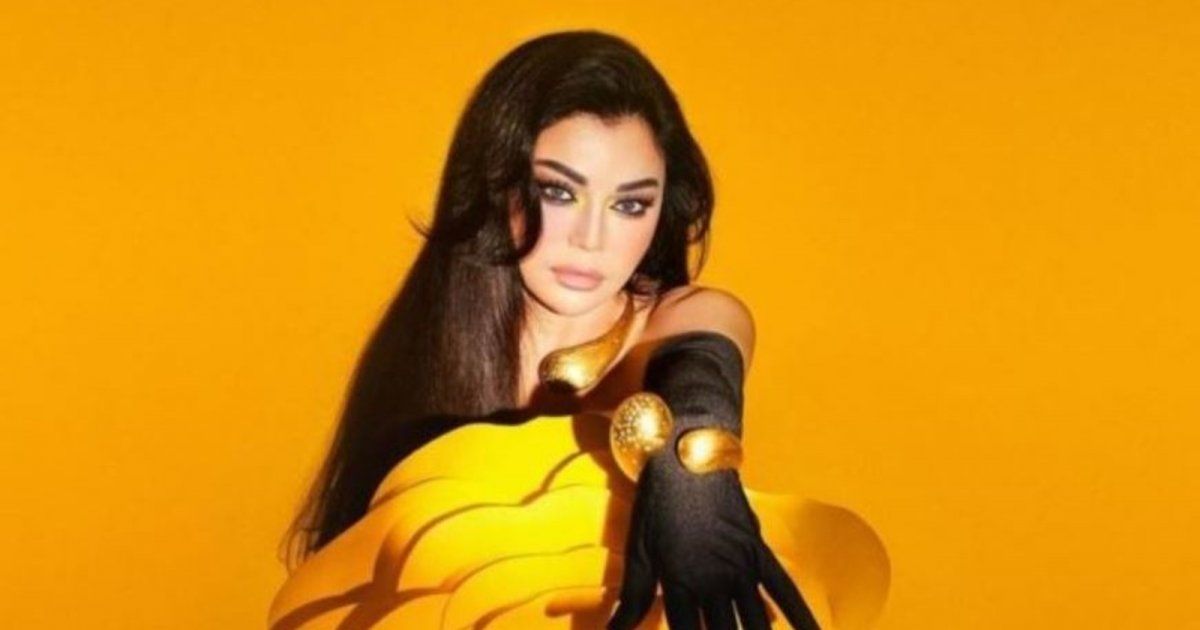 شاهد .. هيفا وهبي بفستان ضيق أظهر رشاقتها.. وهذا اللون الذي إعتمدته