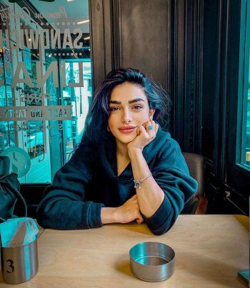 شاهد .. خاص - رشا بلال تكشف سبب تأخر دخولها مجال التمثيل .. وتقول : " هذا أجري في العميل "