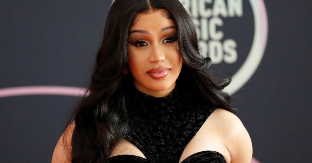 شاهد .. كاردي بي غاضبة للغاية بعد مقلب فاسد طال أولادها