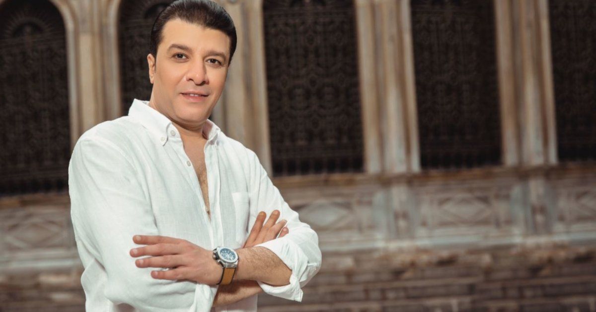 شاهد .. تعيين مصطفى كامل عضوًا في مجلس المعهد العالي للموسيقى العربية