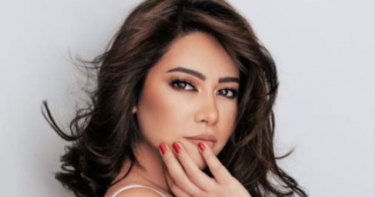 شاهد .. شيرين عبد الوهاب تخـ ـطف الأنظار بصور جريئة من داخل حوض استحمام مليء بالورود