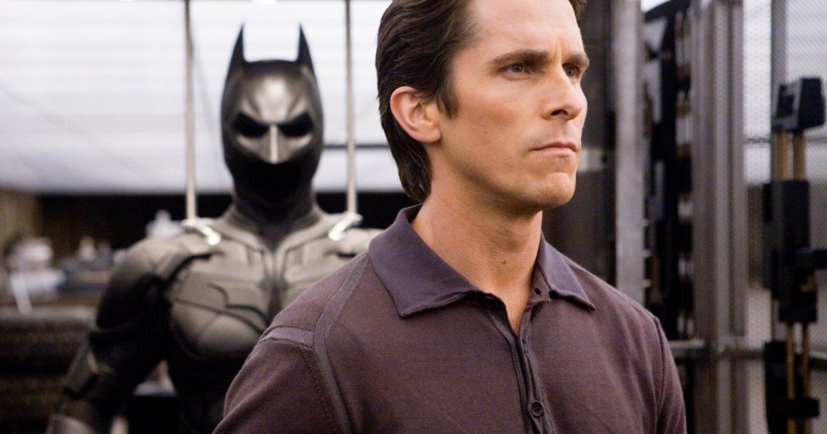 شاهد .. بالصور - رغم ثروته التي تخطت الـ 100 مليون دولار.. لن تصدقوا السيارة التي يقودها كريستيان بيل حتى الآن