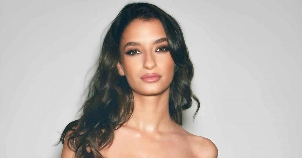 شاهد .. أميرة أديب ترد بإنفعال على متابع انتقد أنفها