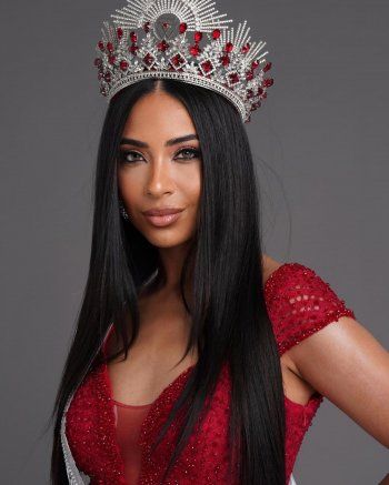 شاهد .. "لها أصول فيليبينية".. ملكة جمال البحرين تشارك في ملكة جمال الكون وجمالها يخطف الأنظار