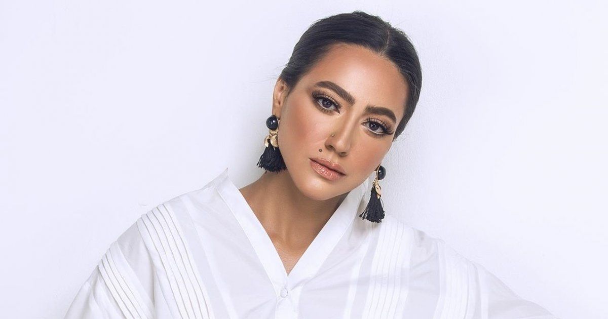 شاهد .. هند عبدالحليم تتعرض لشلل مؤقت في المعدة بسبب حقن التنحيف .. وتنصح جمهورها بالحذر