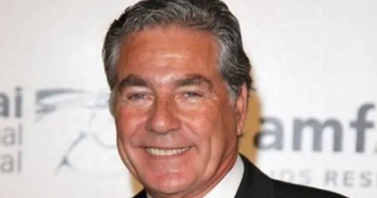 شاهد .. مرتضى منصور وهاني شاكر ولطيفة التونسية وغيرهم يشاركون في عزاء الراحل مصطفى فهمي