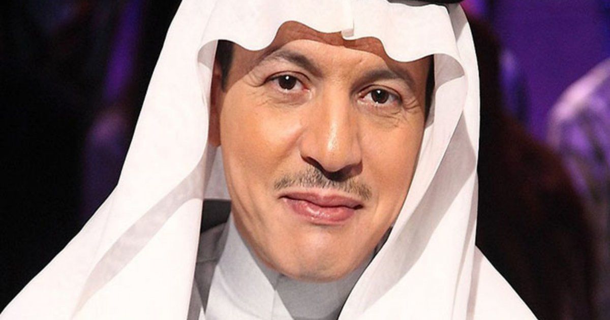 شاهد .. المطرب السعودي طلال سلامه يفجع بوفاة شقيقته