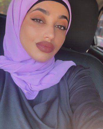 شاهد .. خاص - الشيف وفاء : " خسرت بيتي وكل ممتلكاتي .. والإنتقادات هي التي شهرتني "