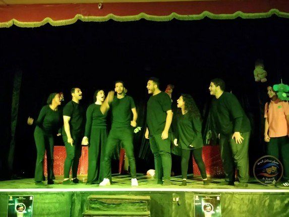 عرض «القطة العميا» بمهرجان «مستقبل المسرح» بمركز شباب الزاوية الحمراء.. صور