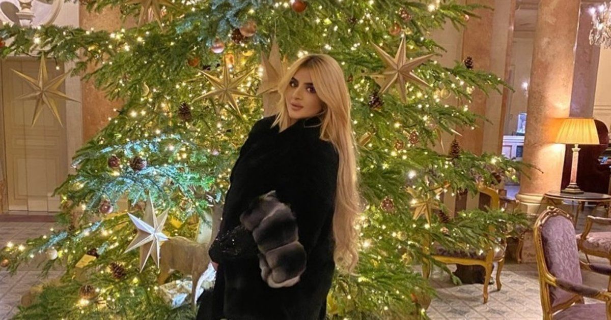 شاهد .. أخبار عن عودة الشيخة مهرة عن قرار طلاقها.. وهذا ما حدث