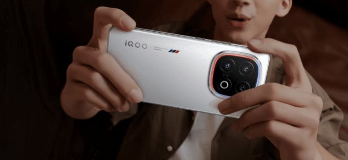 هاتف iQOO 13 ينطلق للأسواق العالمية برقاقة Snapdragon 8 Elite وبطارية ضخمة تضمن لك الأداء المتميز والاستدامة الفائقة!