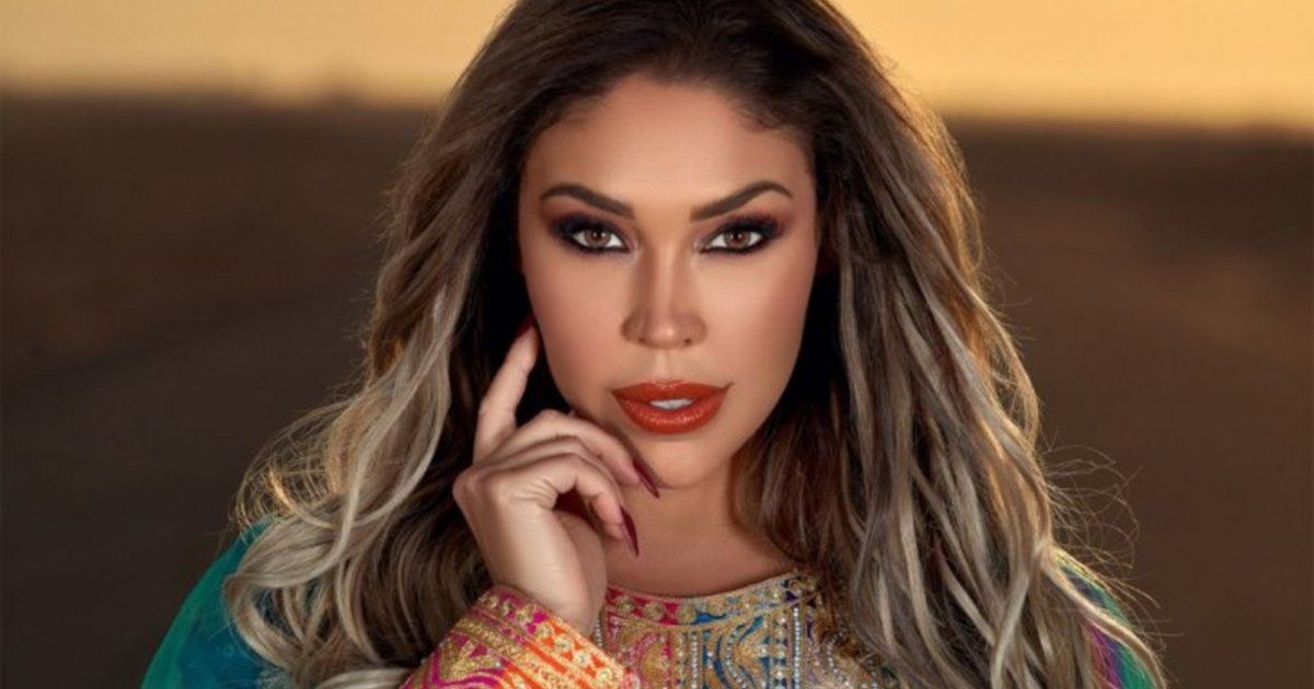 شاهد .. في عيد ميلادها..لاروسي الفنانة الموهوبة التي لا حدود لطموحها : كل عام والنجاح حليفك