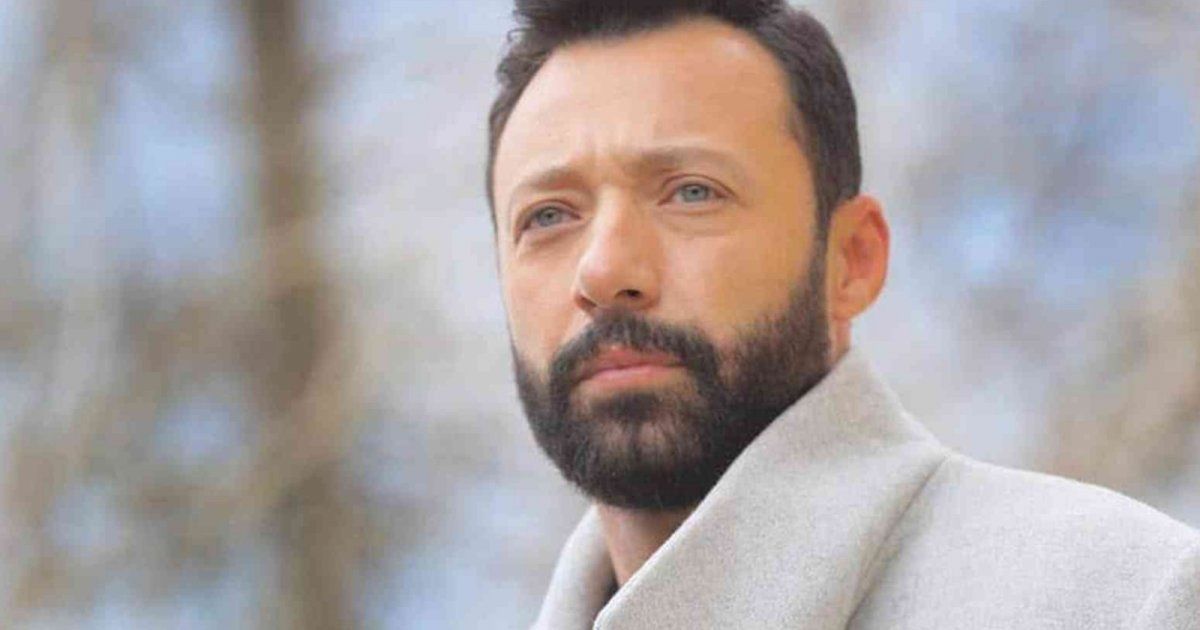 شاهد .. أحمد فهمي يحرج أحد المصورين بهذا الرد