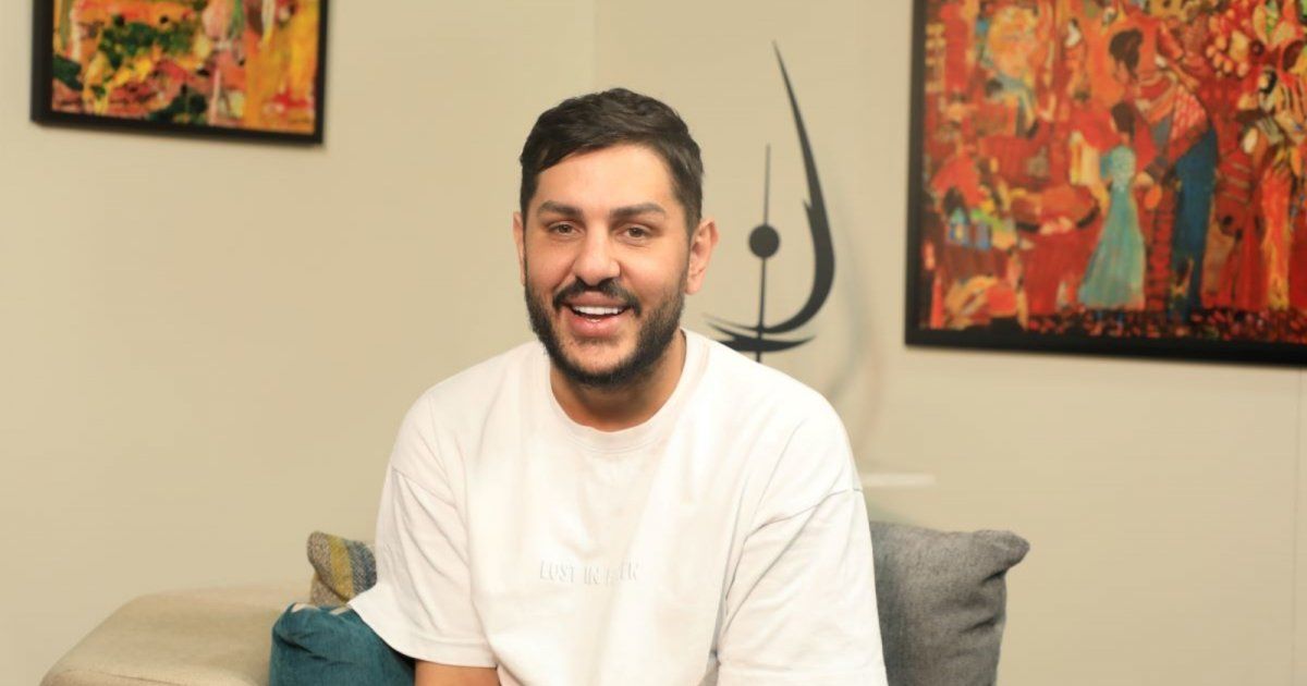 شاهد .. خاص بالفيديو - عبدالله عقيل : أحلام سيدة الدنيا ولا أحب آراء إليسا السياسية أما ديما صادق فيجب أن تسكت