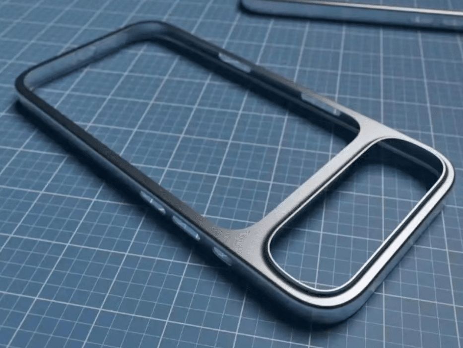 صور مسربة مذهلة لهيكل هواتف iPhone 17 Pro تؤكد على تصميم الكاميرا الثوري!