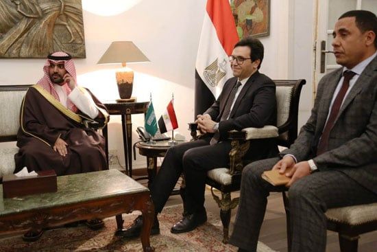 مناقشات بين وزير الثقافة ونظيره السعودي تعكس طموحات البلدين لتطوير التعاون