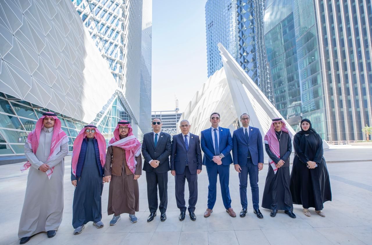 النائب العام يجرى جولة بمدينة الرياض على هامش مشاركته بجمعية النواب العموم العرب فى السعودية
