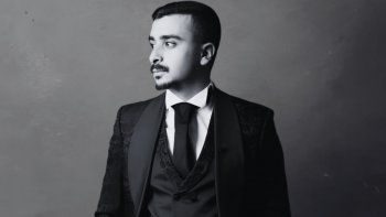 شاهد .. خاص- غابي بشارة: "هذه الأغنية لـ زكي ناصيف أحبها كثيرا..لم يحالفني الحظ لكني اشتهرت بهذه الطريقة