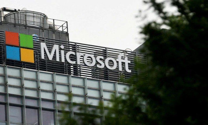 مايكروسوفت تطور نماذج ذكاء اصطناعي خاصة بها