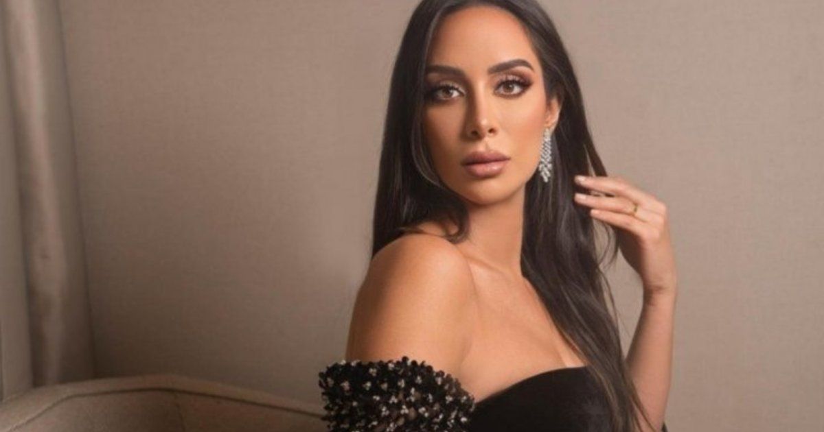 شاهد .. سعر مرتفع جداً لحقيبة يد بسنت شوقي من Prada..و هكذا ظهرت بفستانها الأسود