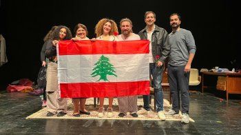 شاهد .. خاص - سامر حنا يكشف ما حصل عند عرض مسرحية " اتنين بالليل " في مهرجان قرطاج ومصير مسرحية " باراديسكو "