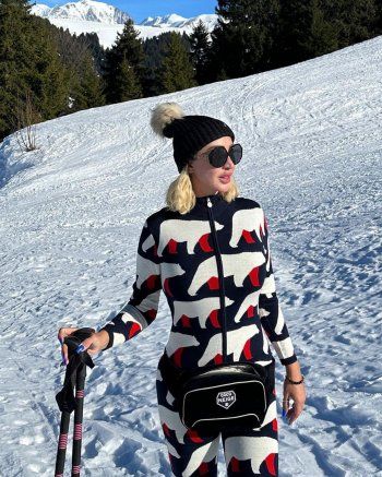 شاهد .. تألقي على طريقة النجمات بإطلالات رائعة على الثلج