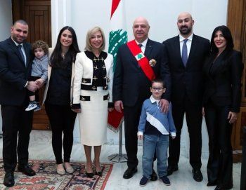 شاهد .. تفاصيل أول إطلالة للسيدة اللبنانية الأولى نعمت عون .. من تصميم عالمي