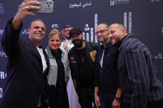 وسط حضور جماهيري كبير.. محمد سعد يحتفل بنجاح «الدشاش» في السعودية..