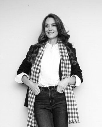 شاهد .. في عيد ميلادها.. كيت ميدلتون تألقت بأجمل الإطلالات الراقية