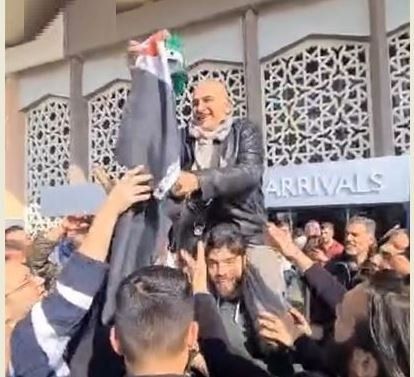 استقبال حافل من أهل سوريا للفنان جمال سليمان (صور)