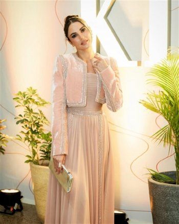 شاهد .. درة التونسية تتألق في المتحف المصري الكبير بفستان من تصميم رامي القاضي - بالصور