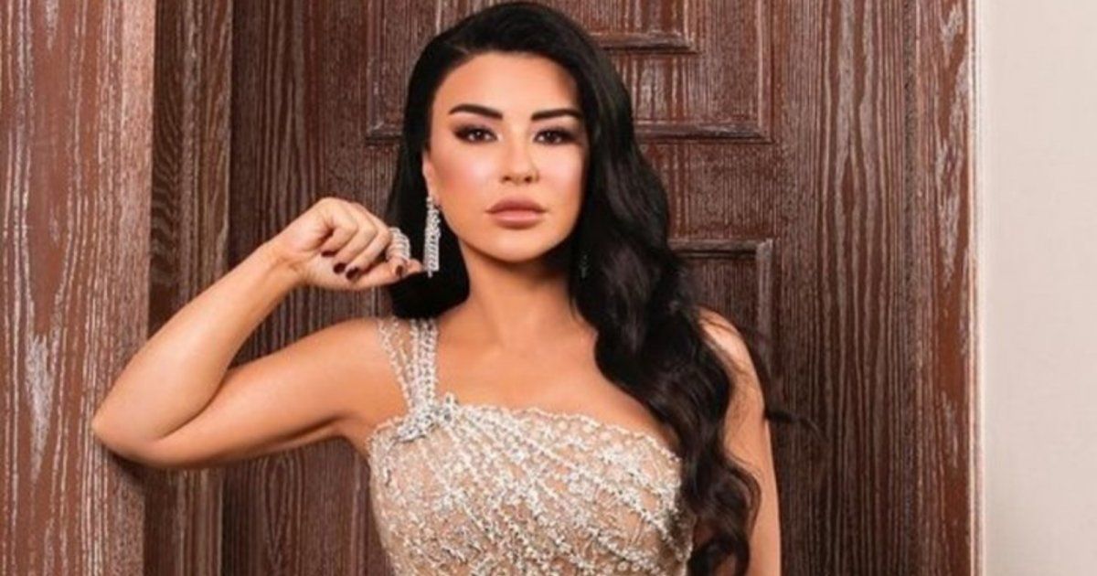 شاهد .. بالصور- ماغي بو غصن متألقة في حفل Joy Awards وبتوقيع طوني ورد