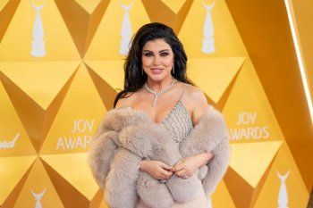 شاهد .. جومانا مراد تختار إطلالة لافتة في حفل Joy Awards - بالصور