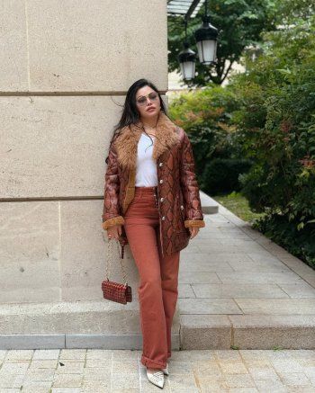 شاهد .. هيفا وهبي تخـ ـطف الأنظار بإطلالاتها الشتوية في باريس