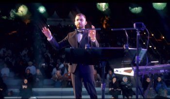 شاهد .. خاص - المايسترو إيلي فرح : فرقة " كورالا " وطني الثاني وهذا ما يميّزها وتجربتي مع جاهدة وهبي لا يمكن أن أنساها