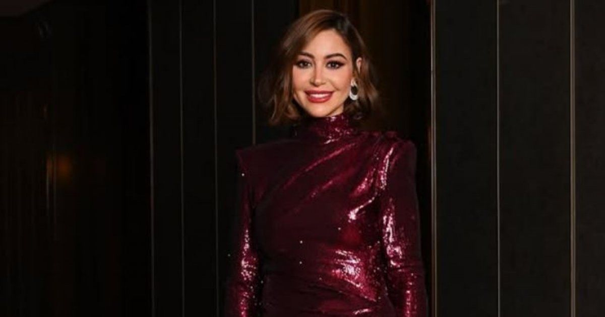 شاهد .. إطلالة رائعة لـ منة شلبي من تصميم زهير مراد وهذا سعرها