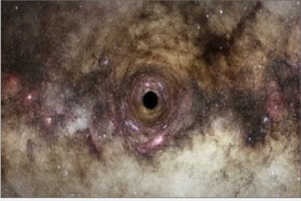 اكتشاف مئات الثقوب السوداء المخفية باستخدام الأشعة تحت الحمراء