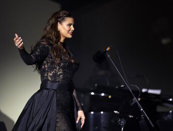 شاهد .. خاص - رنين الشعار تكشف سبب مشاركتها في أفلام ديزني وهكذا علقت على حفلات موسم الرياض الطربية