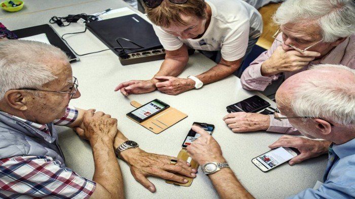 كيف تؤثر شبكات التواصل الاجتماعي على الدماغ؟