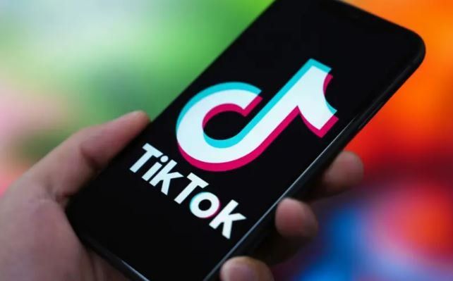 من يشتري "تيك توك"؟.. ترامب يقدم عرضًا مفاجئًا قد يقلب الموازين