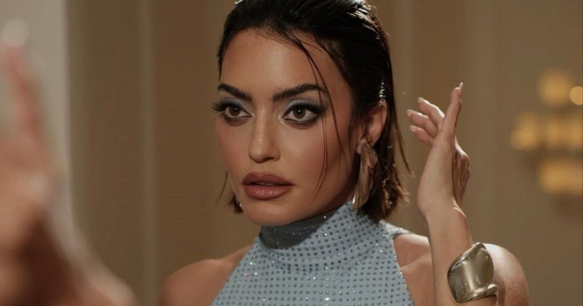 شاهد .. بالصور- سعر مرتفع لإطلالة كارن وازن الرائعة من Dior