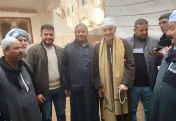 شاهد .. عبد العزيز مخيون يدفع دية القـ تل الخطأ عن إبنه المتسبب في حادث مميت