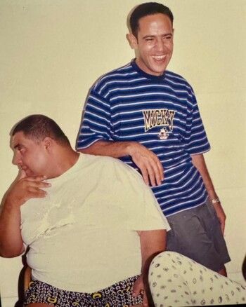 شاهد .. بكلمات من الإشتياق.. أشرف عبد الباقي يستذكر صديقه الراحل علاء ولي الدين