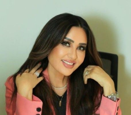 شاهد .. لطيفة التونسية تشوّق الجمهور لـ "ونحبك"