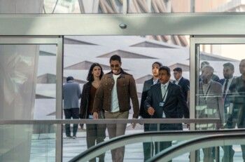 شاهد .. تارا عماد تنضم إلى أحمد عز وكريم عبد العزيز في فيلم "The Seven Dogs"