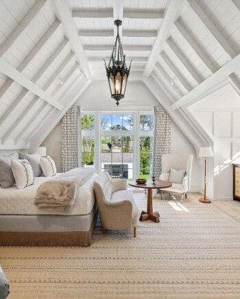 شاهد .. بمبلغ خيالي.. سيلفستر ستالون يشتر هذا المنزل الفاخر لبناته- بالصور