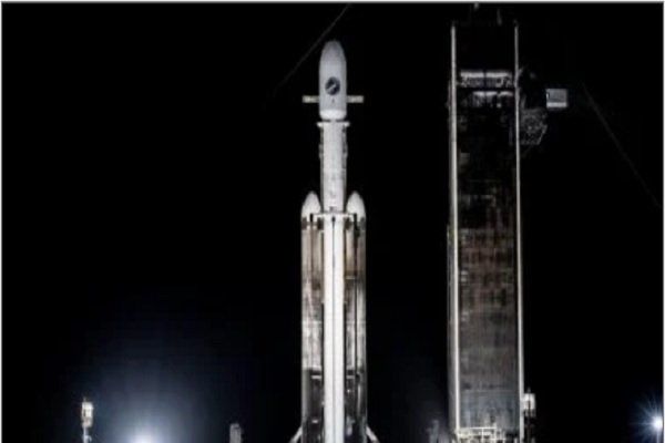 وكالة ناسا تستبدل كبسولة «سبيس إكس» لتسريع عودة رائدي فضاء عالقين منذ 8 أشهر