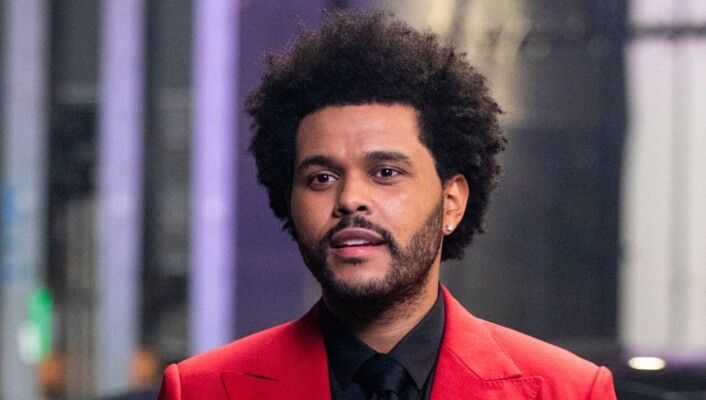 شاهد .. إليكم قصة نجاح The Weeknd في عالم الموسيقى.. من المجهول إلى النجومية