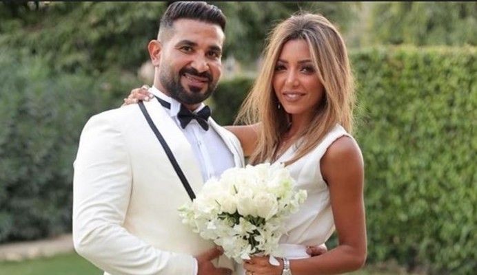 شاهد .. تفاعل مع صورة أحمد سعد وحبيبته الرومانسية للغاية