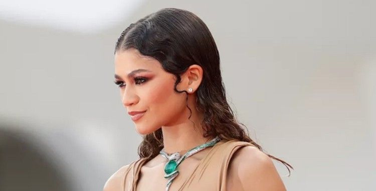 شاهد .. زيندايا تواجه هذه الإشاعة